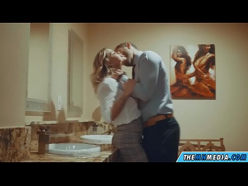 ❤️ Kad te prsata plavuša zavede u javnom zahodu ❌ Porno na hr.vegasservice.ru ❌️❤